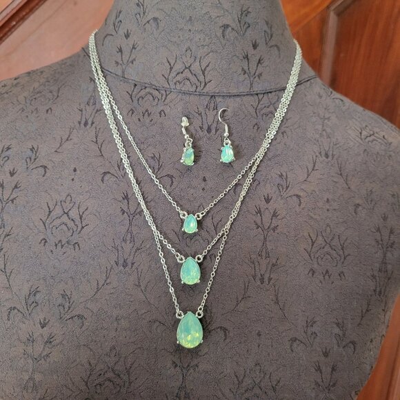Opal-Like Teardrop Triple-Layer Necklace & Drop Earrings Silver-Toned Chains - Picture 1 of 7